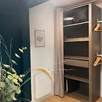 Apartmán L'alcove - T2 Calme, Terrasse & Parking Prive *