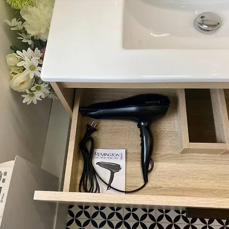 L'alcove - T2 Calme, Terrasse & Parking Prive Apartman Castres