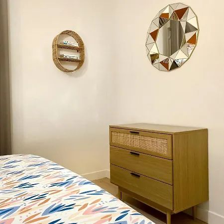 Apartman L'alcove - T2 Calme, Terrasse & Parking Prive Castres