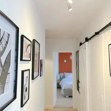 Apartman L'alcove - T2 Calme, Terrasse & Parking Prive Castres