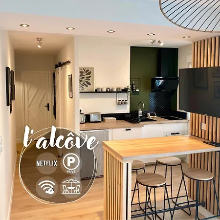 L'alcove - T2 Calme, Terrasse & Parking Prive Apartment